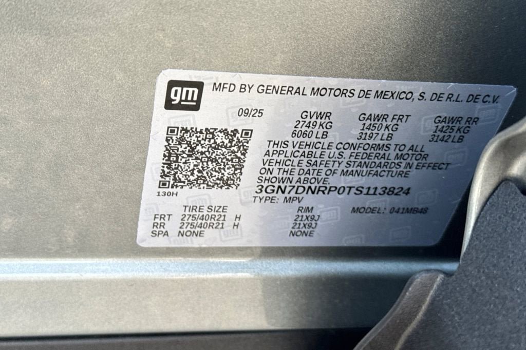 New 2026 Chevrolet Equinox EV LT w/ LPO, Blackout Package FWD image 27