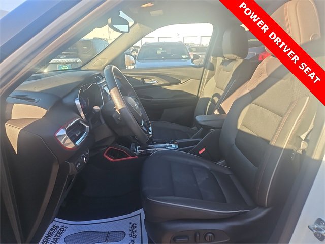 Used 2023 Chevrolet TrailBlazer RS w/ Sun and Liftgate Package image 20