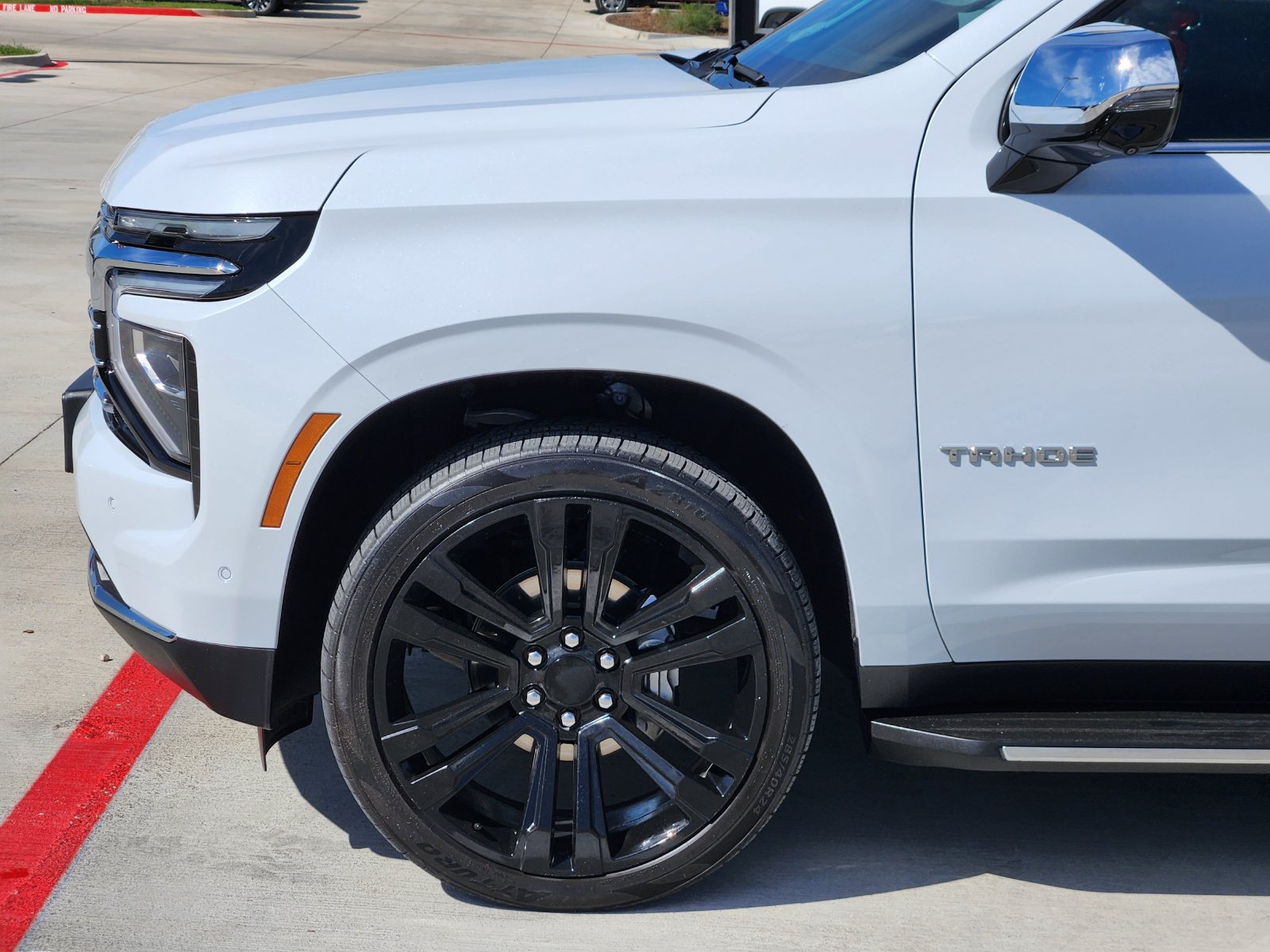 Used 2026 Chevrolet Tahoe Premier w/ Sun And Tow Package RWD image 10