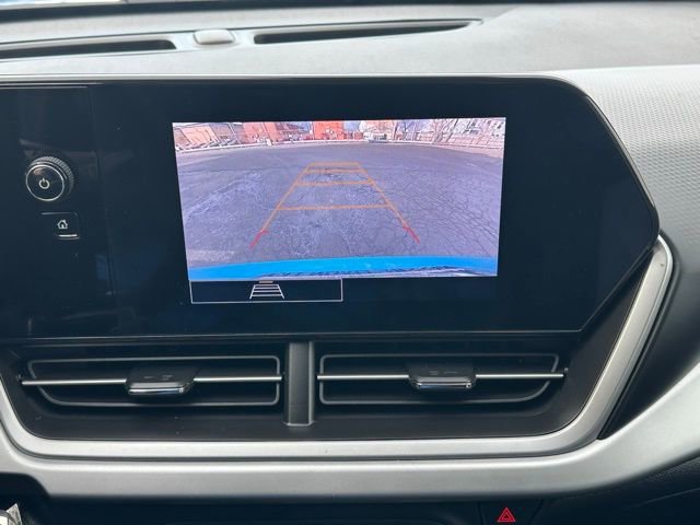 Used 2024 Chevrolet Trax RS w/ Driver Confidence Package image 35