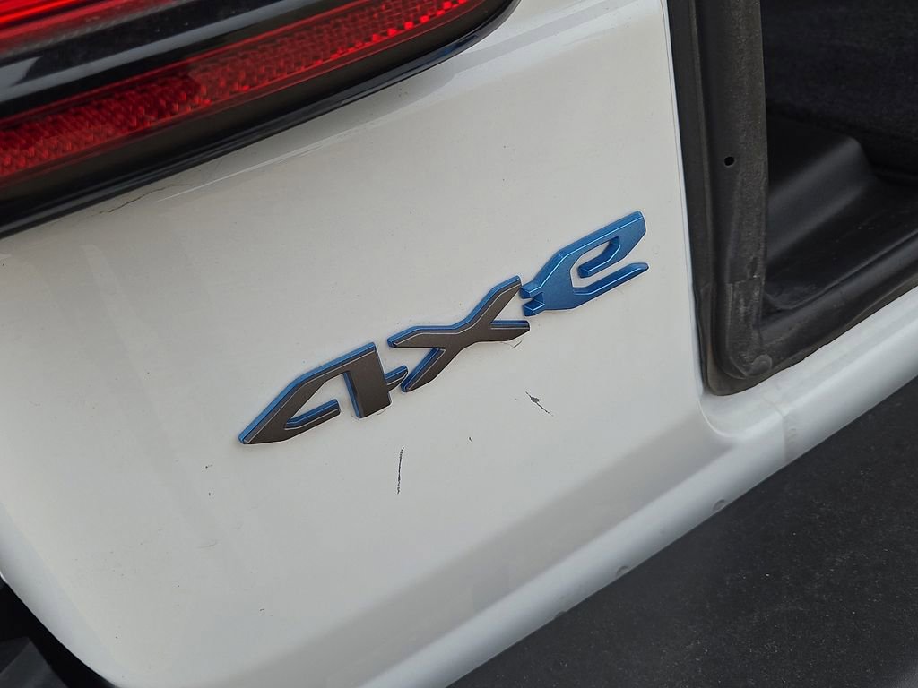 Used 2024 Jeep Wrangler Unlimited image 15