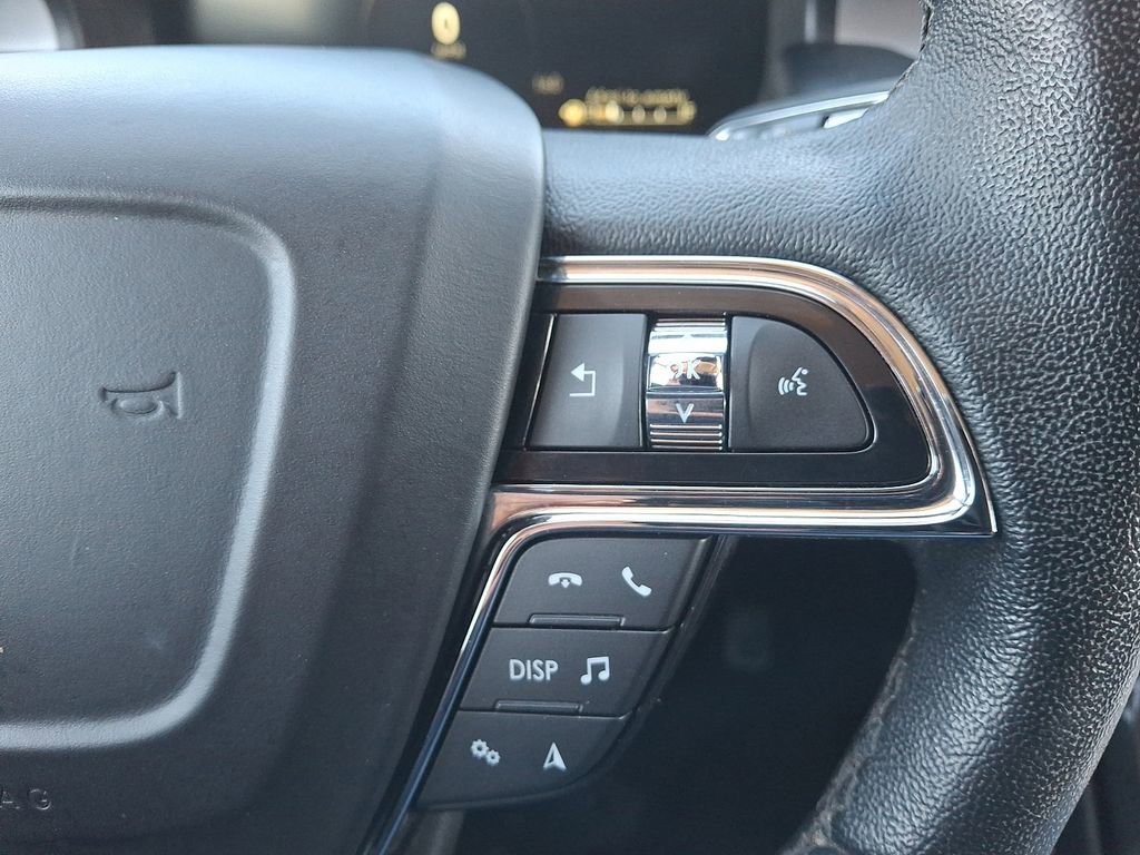 Used 2022 Lincoln Nautilus AWD image 23