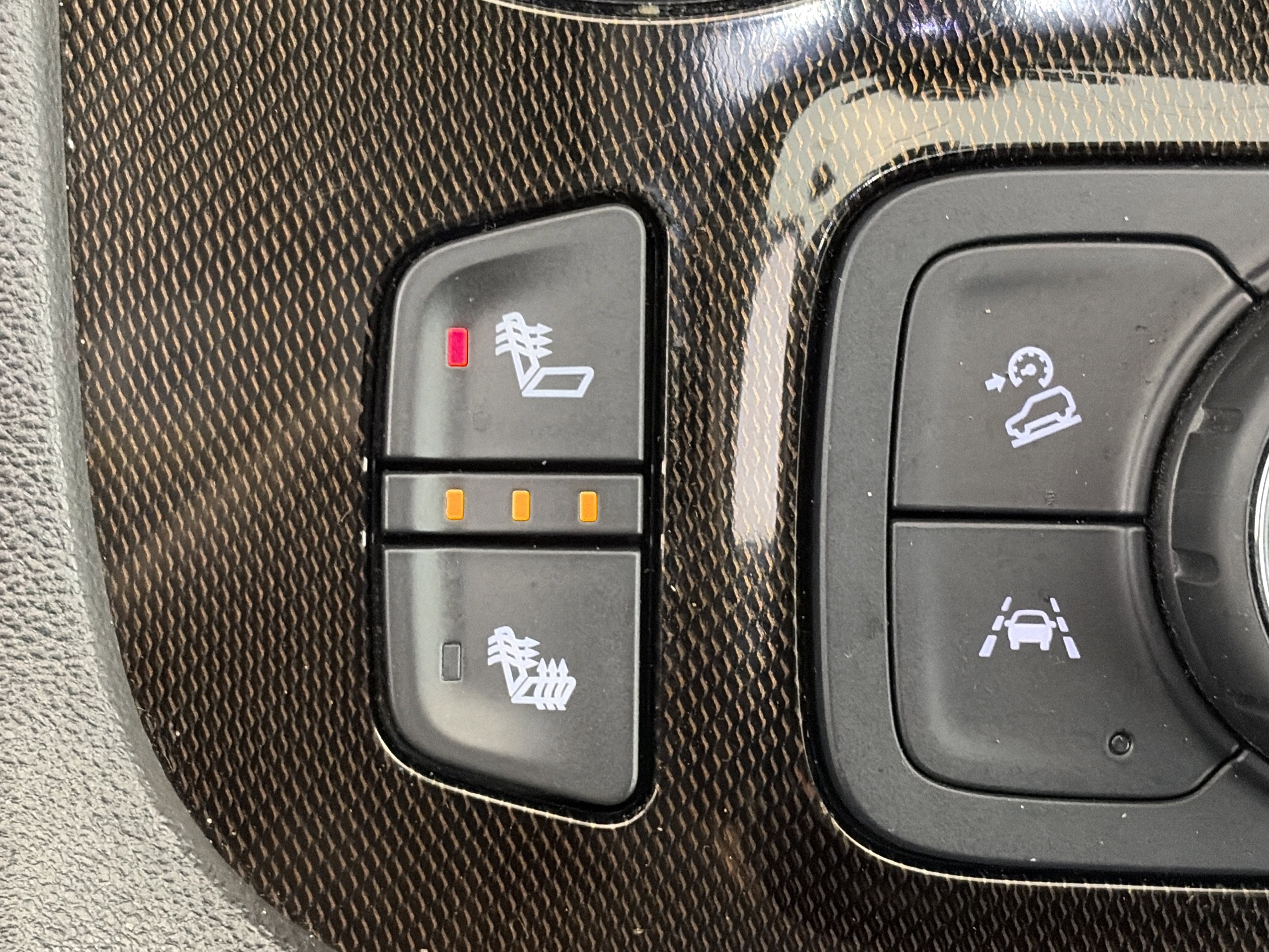 Used 2023 GMC Acadia AT4 AWD/4WD image 30
