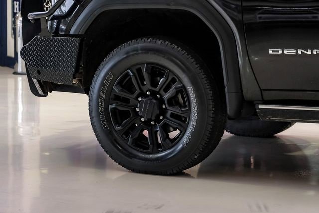 Used 2022 GMC Sierra 3500 Denali w/ Denali Black Diamond Edition image 49