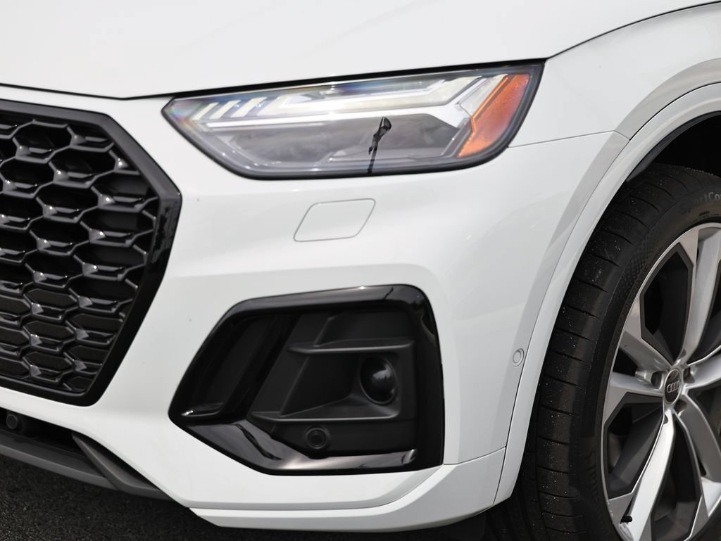 Used 2023 Audi Q5 2.0T Prestige w/ Prestige Package AWD/4WD image 12