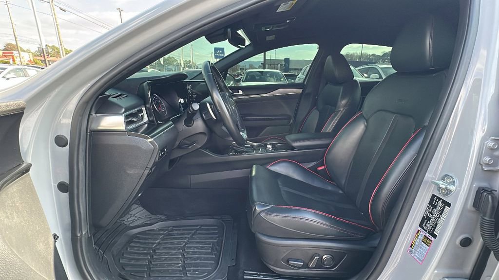 Used 2023 Kia K5 GT image 9