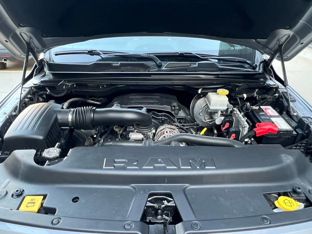 Used 2020 RAM 1500 Laramie w/ Sport Appearance Package image 34