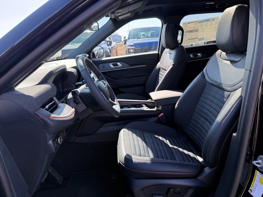 New 2026 Ford Explorer ST-Line w/ ST-Line Street Pack image 5