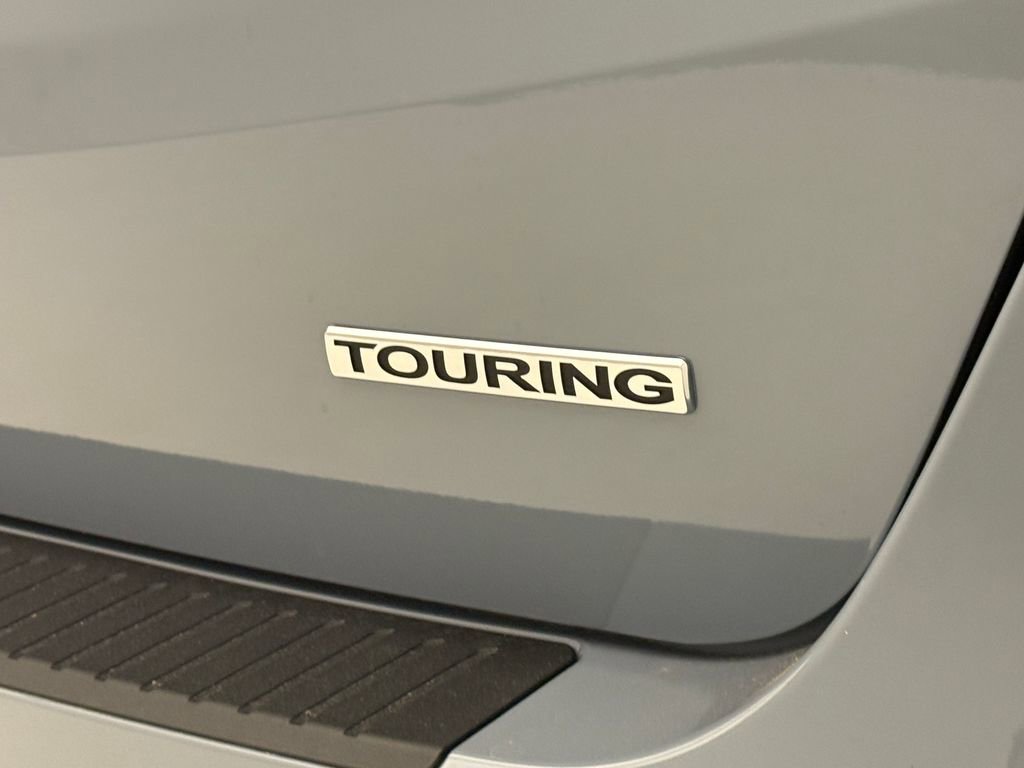 New 2026 Honda Odyssey Touring image 10