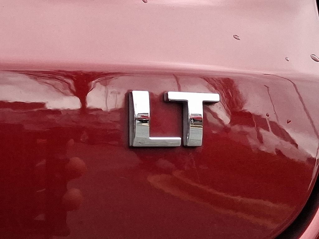 Used 2025 Chevrolet Trax LT image 31