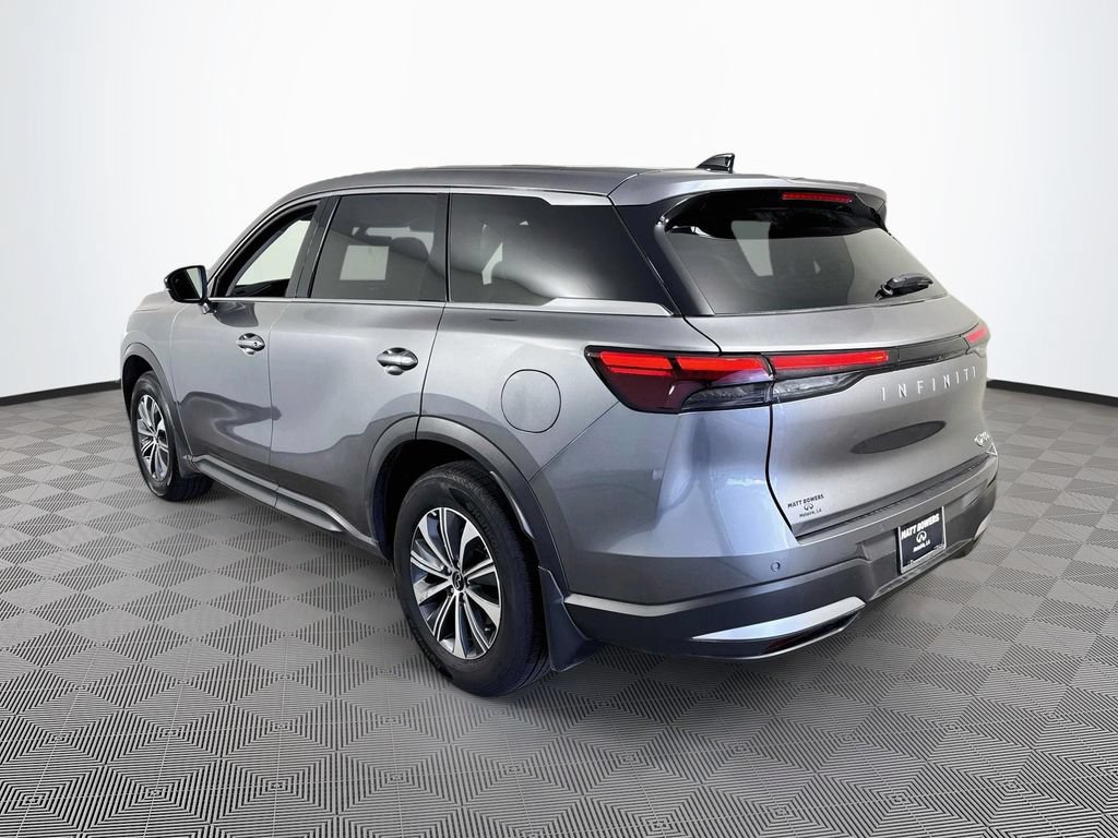 Used 2026 INFINITI QX60 Pure w/ Cargo Package FWD image 7
