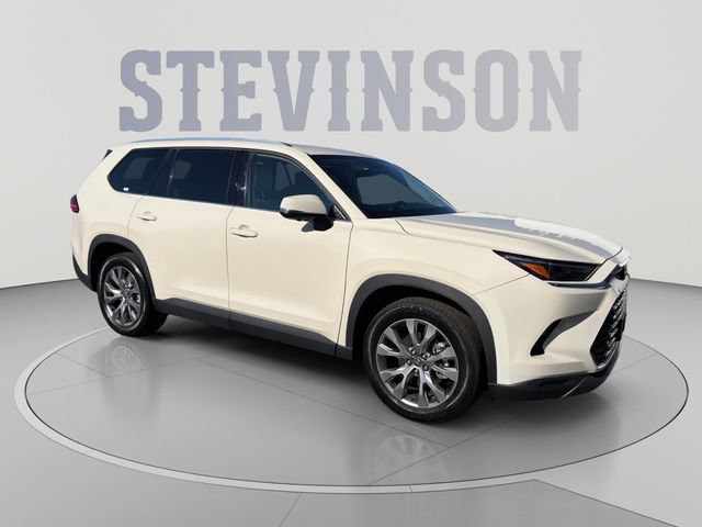 Used 2024 Toyota Grand Highlander AWD image 7