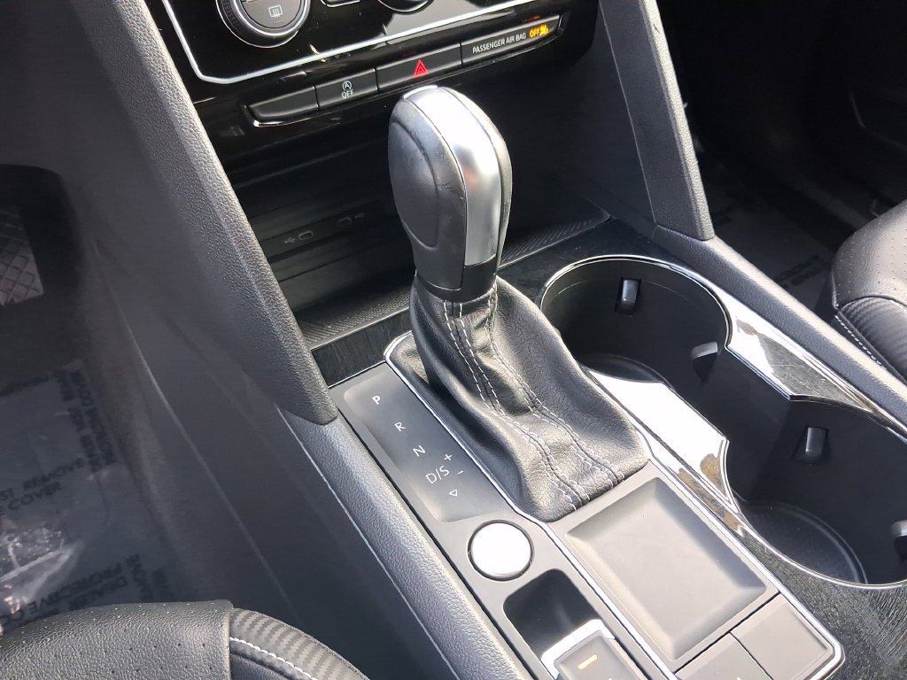Used 2023 Volkswagen Atlas Cross Sport SE FWD image 25