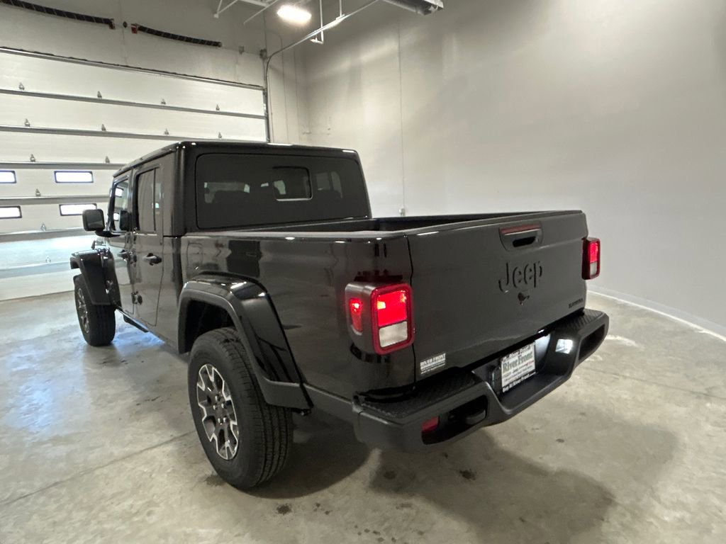 New 2026 Jeep Gladiator Sport image 8