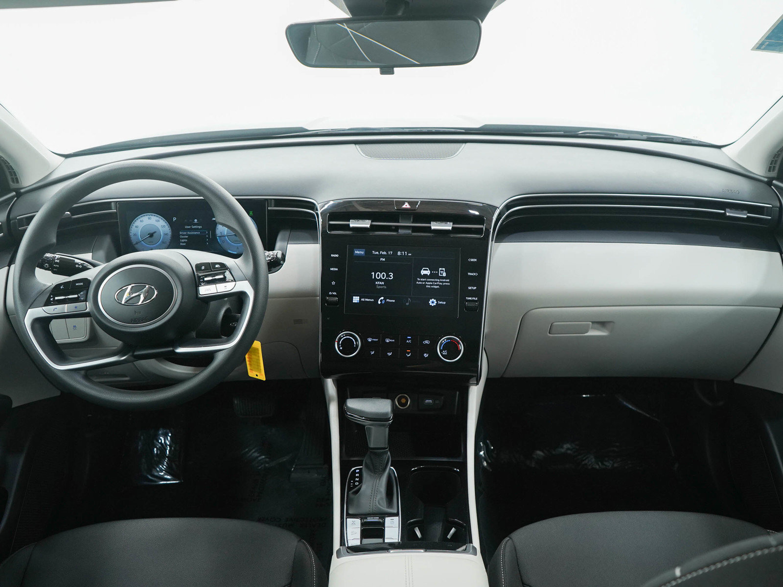 Certified 2024 Hyundai Tucson SE image 13