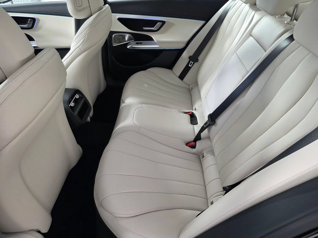 New 2027 Mercedes-Benz E 350 Sedan image 11