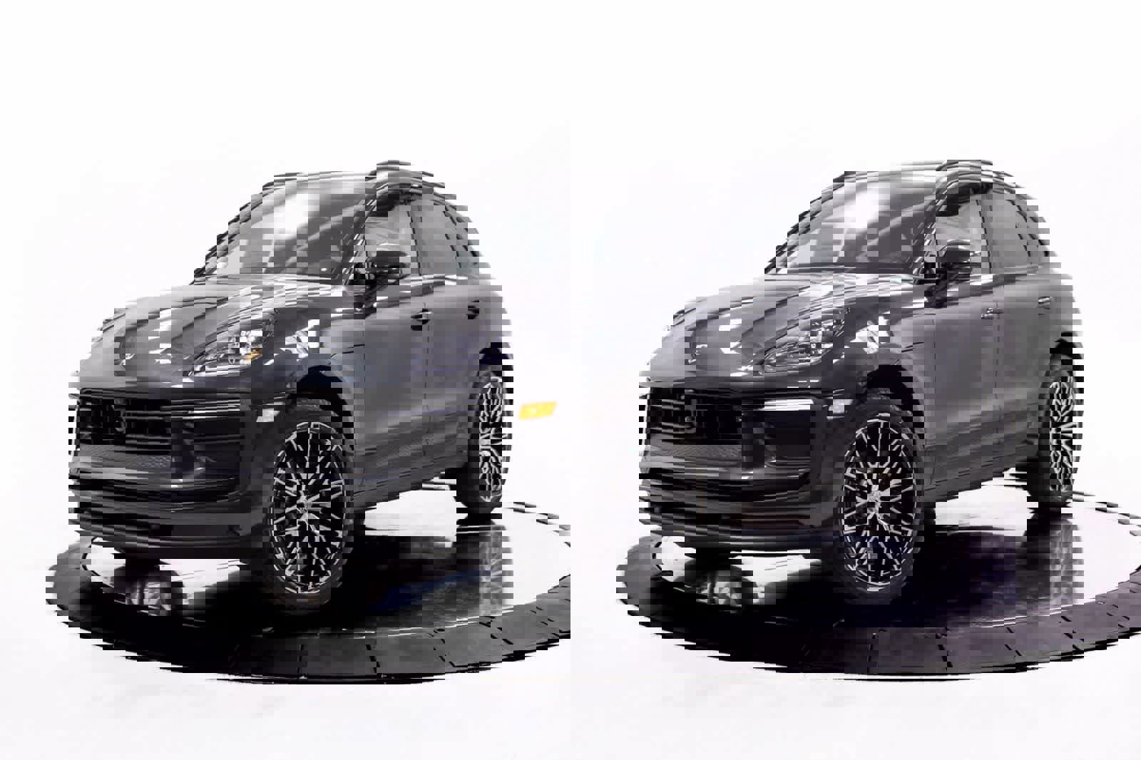 Certified 2026 Porsche Macan image 1