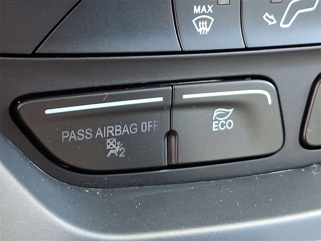 Used 2017 Ford C-MAX SE image 25