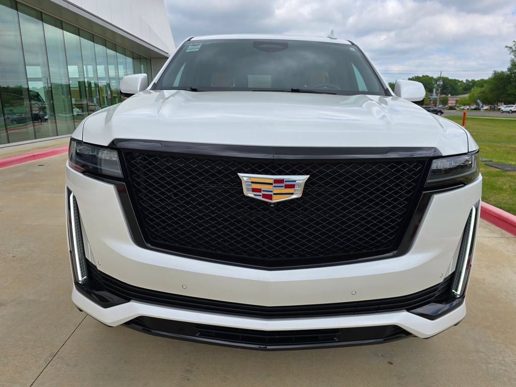 Used 2024 Cadillac Escalade Sport AWD/4WD image 8