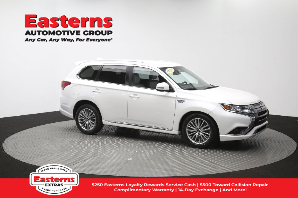 Used 2020 Mitsubishi Outlander SEL AWD/4WD image 48