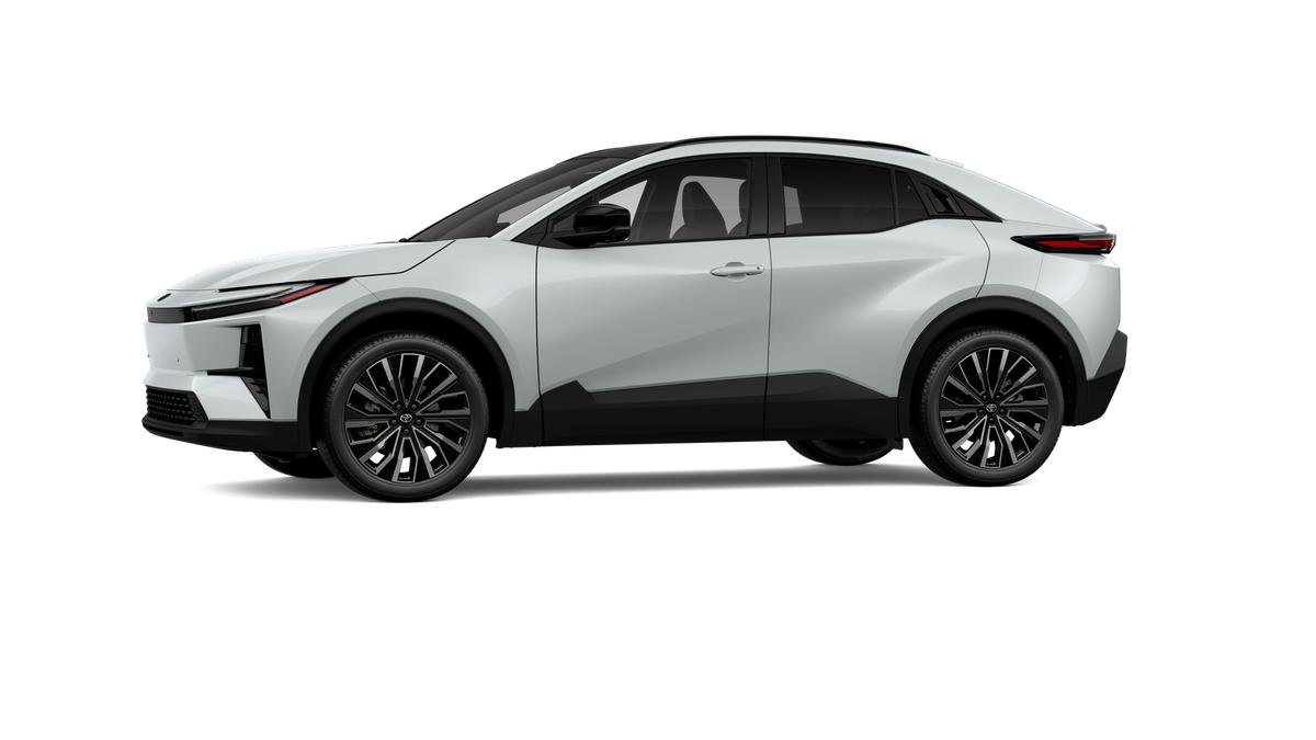 New 2026 Toyota C-HR image 3