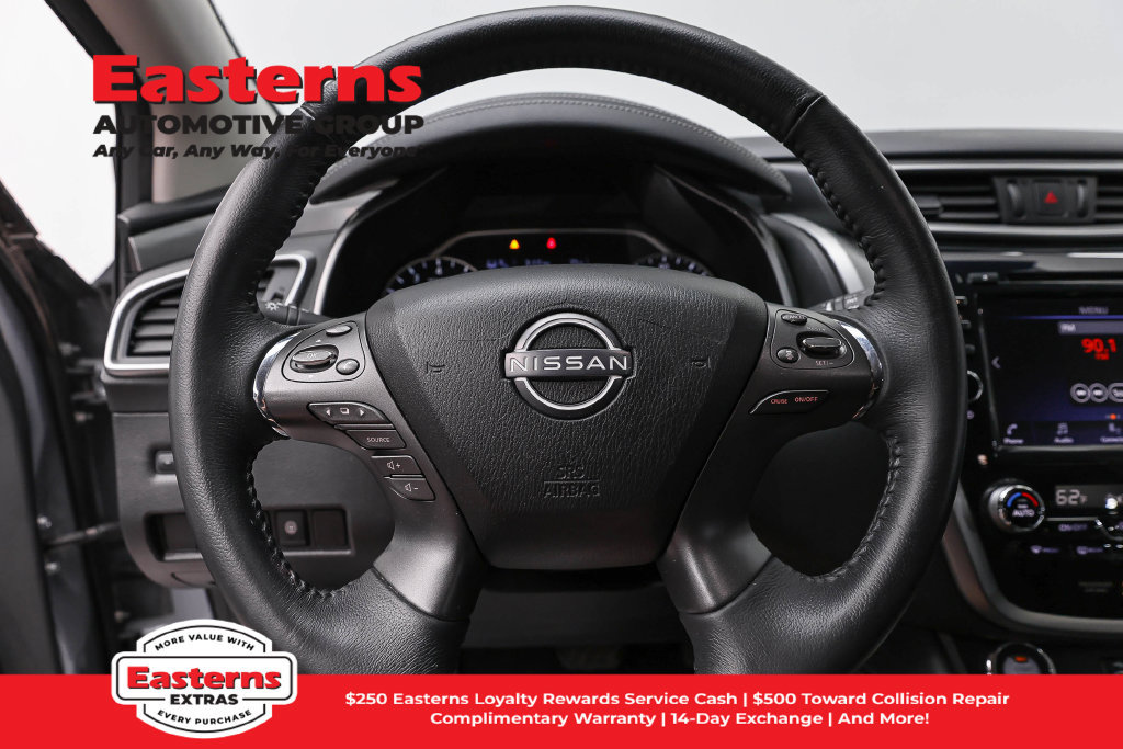 Used 2023 Nissan Murano SV w/ SV Midnight Edition Package AWD/4WD image 11