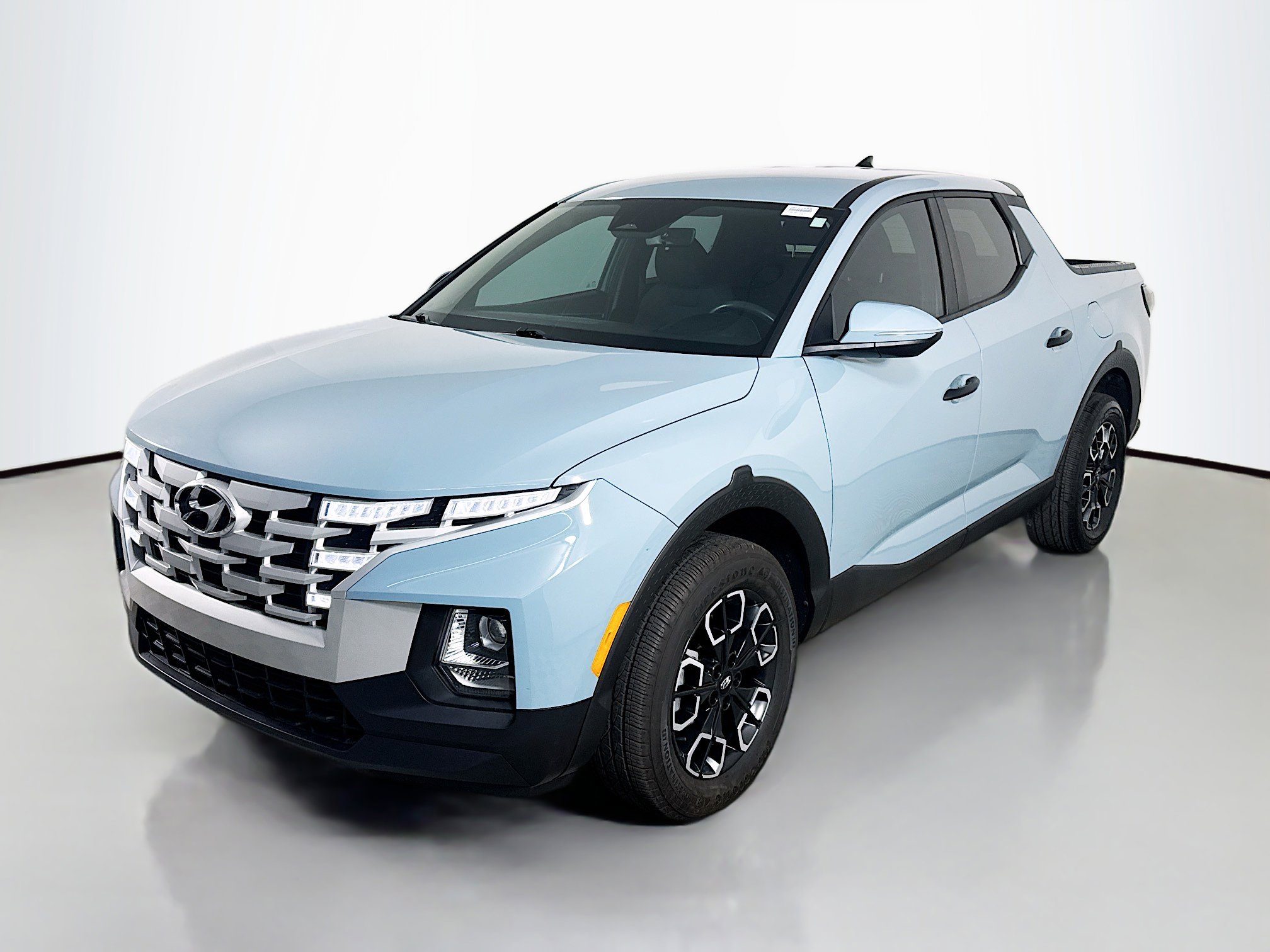 Used 2023 Hyundai Santa Cruz SEL image 4