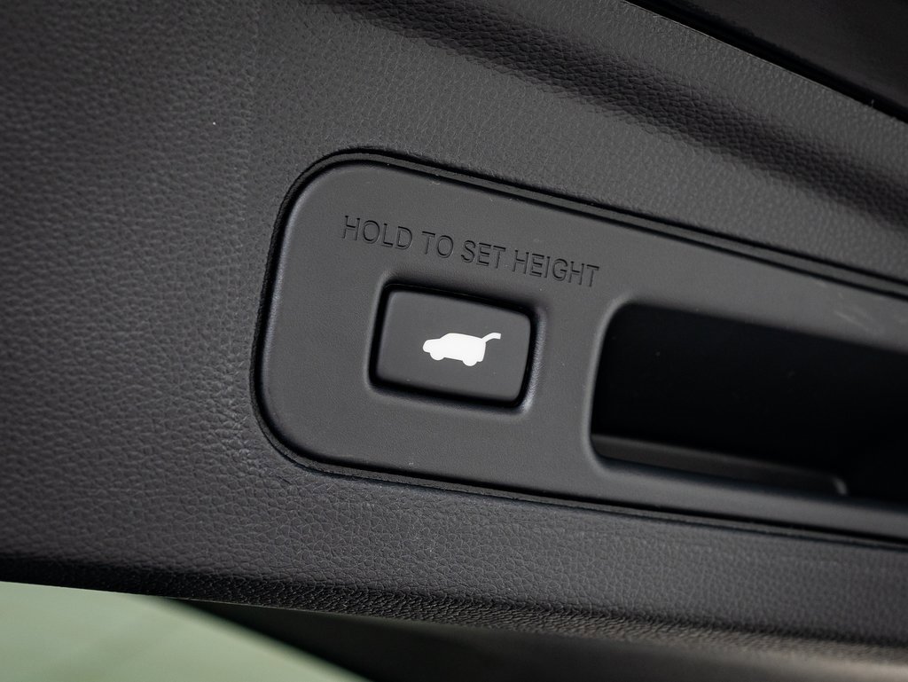 Certified 2025 Acura MDX A-Spec image 20