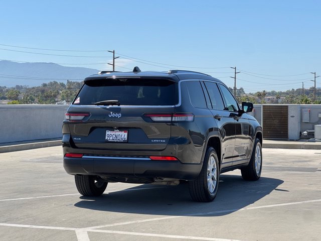 Used 2023 Jeep Grand Cherokee L Limited w/ Luxury Tech Group II AWD/4WD image 33