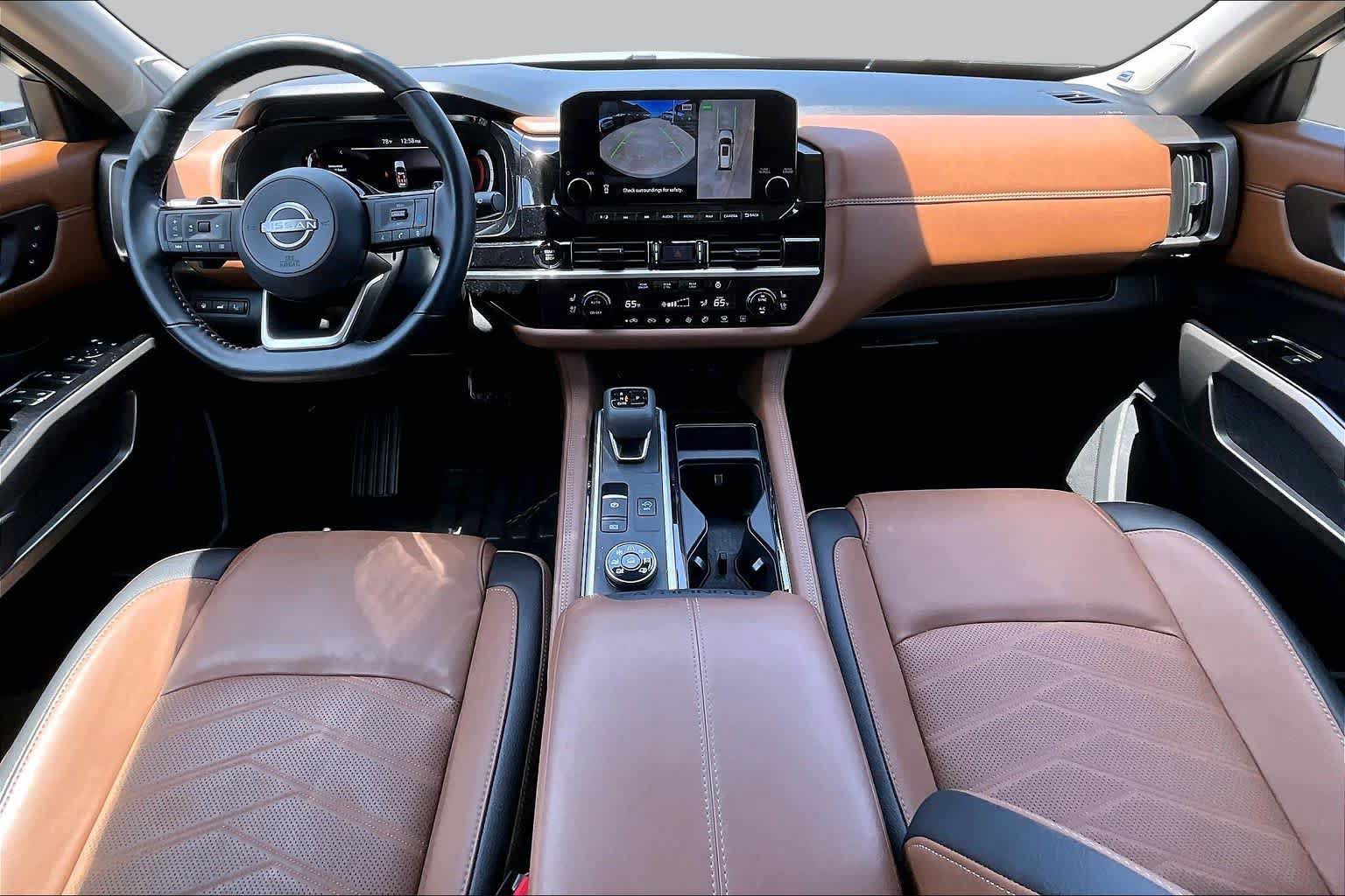 Certified 2025 Nissan Pathfinder Platinum AWD/4WD image 16