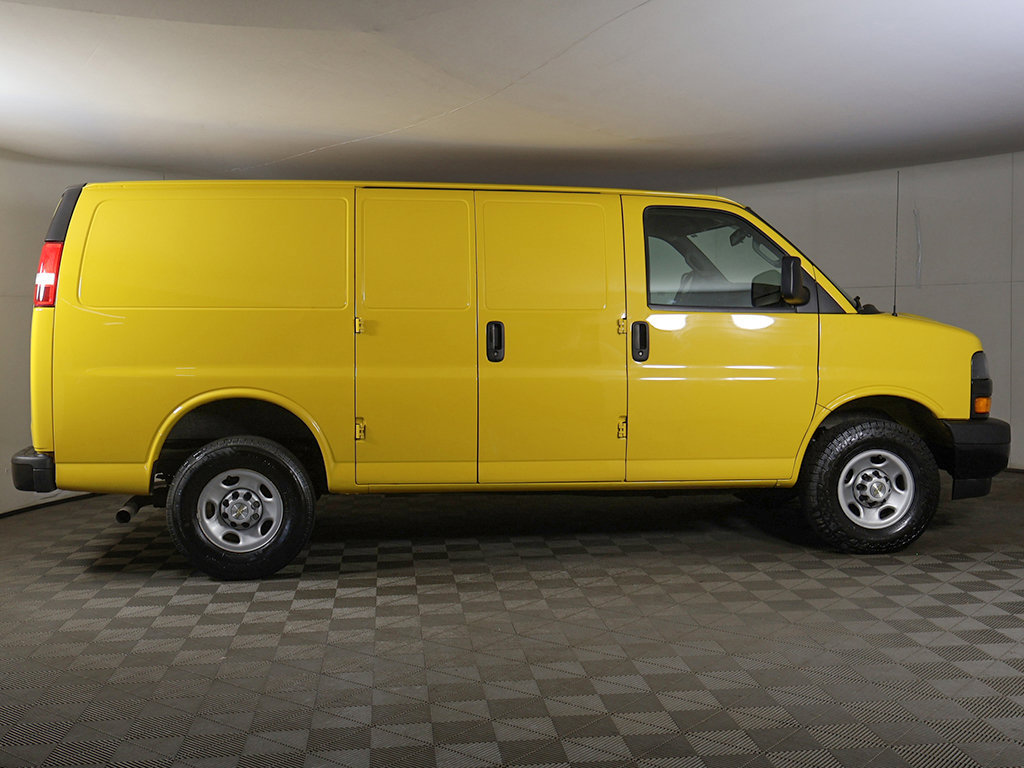 Used 2023 Chevrolet Express 2500 RWD image 14