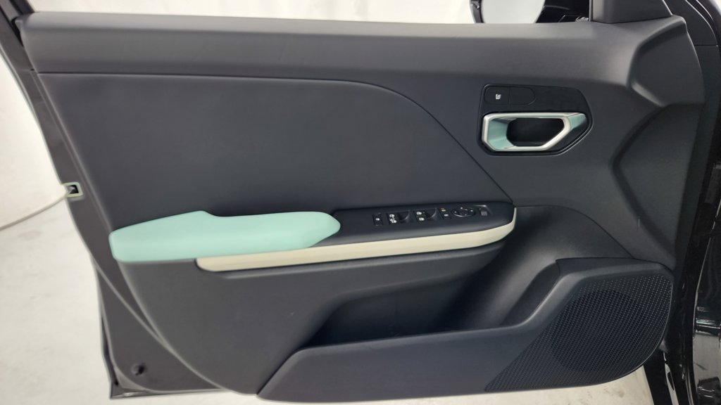 New 2026 Kia K4 GT-Line FWD image 16