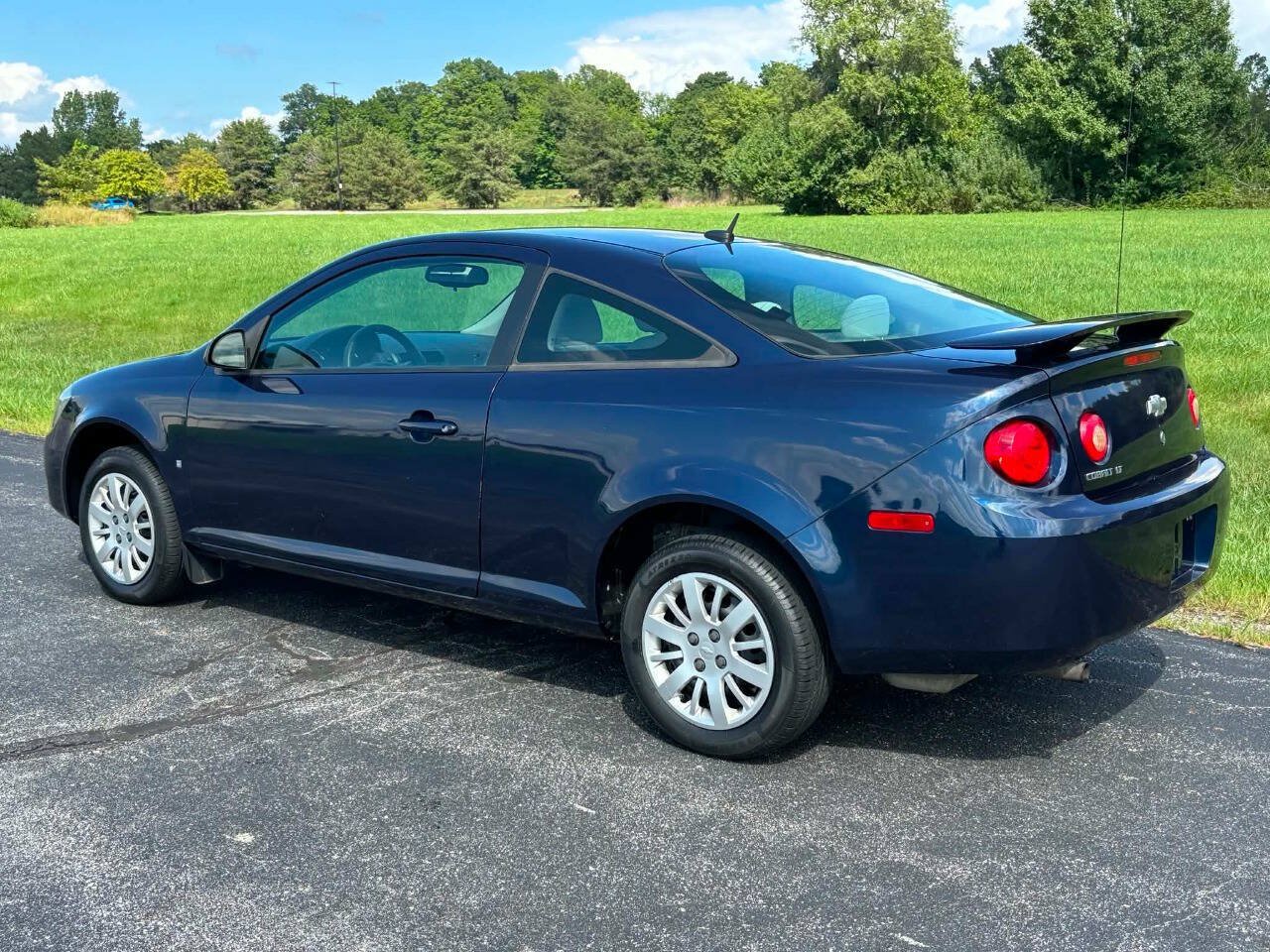 Used 2009 Chevrolet Cobalt LT FWD image 7