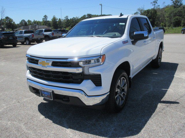 New 2025 Chevrolet Silverado 1500 LT image 2
