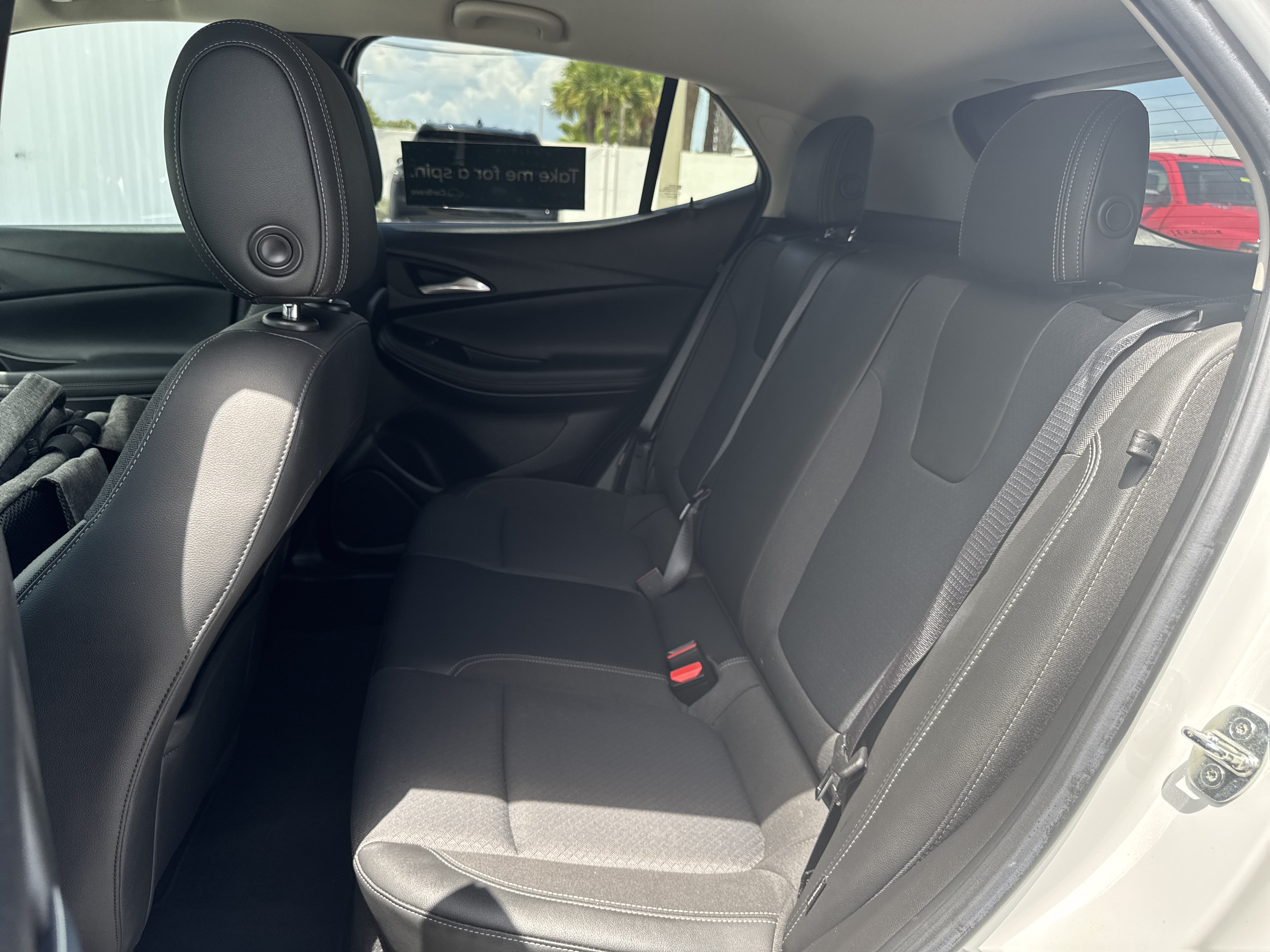Certified 2022 Buick Encore GX Preferred w/ Cold Weather Comfort Package FWD image 17