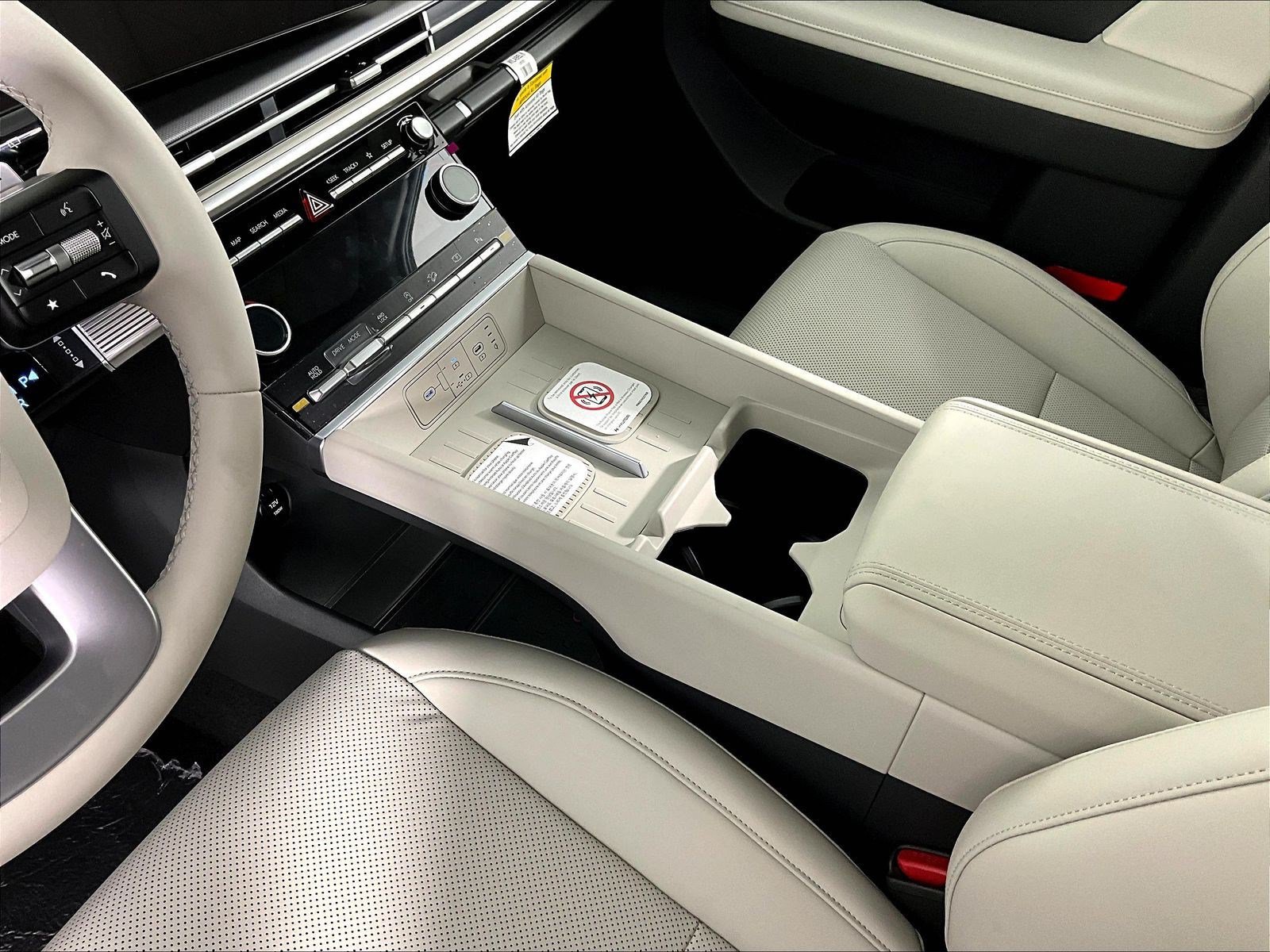 New 2027 Hyundai Santa Fe SEL AWD/4WD image 12