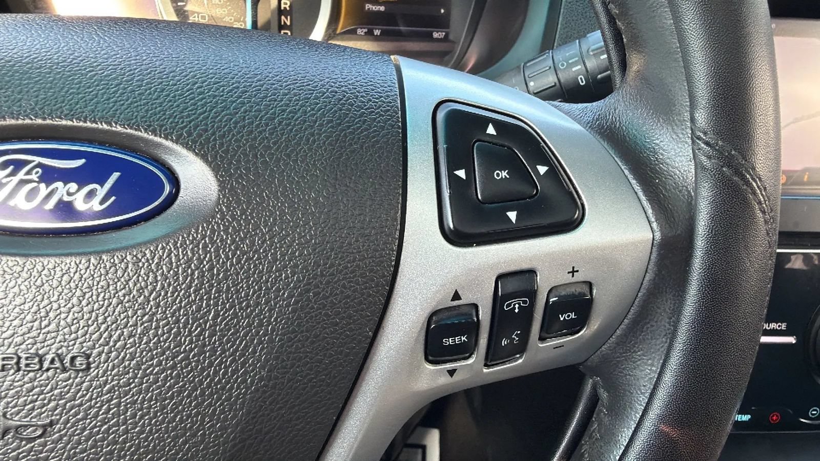 Used 2015 Ford Explorer Limited w/ Equipment Group 302A AWD/4WD image 24