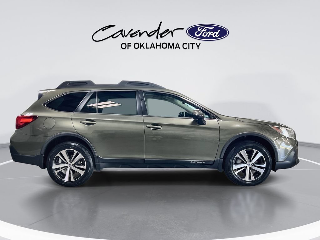 Used 2019 Subaru Outback 2.5i Limited w/ Protection Package #1 AWD/4WD image 9