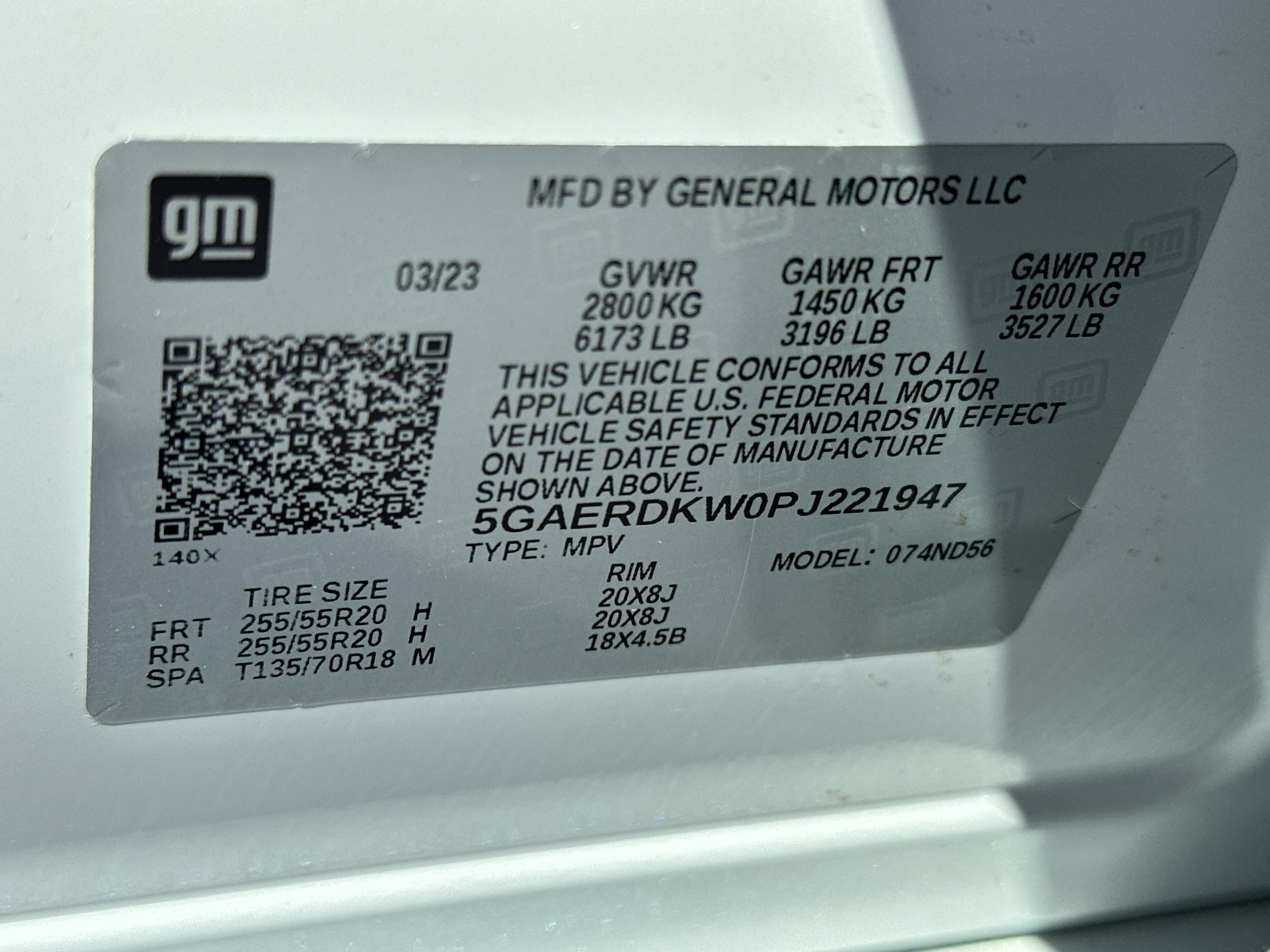 Used 2023 Buick Enclave Avenir w/ Avenir Technology Package FWD image 30