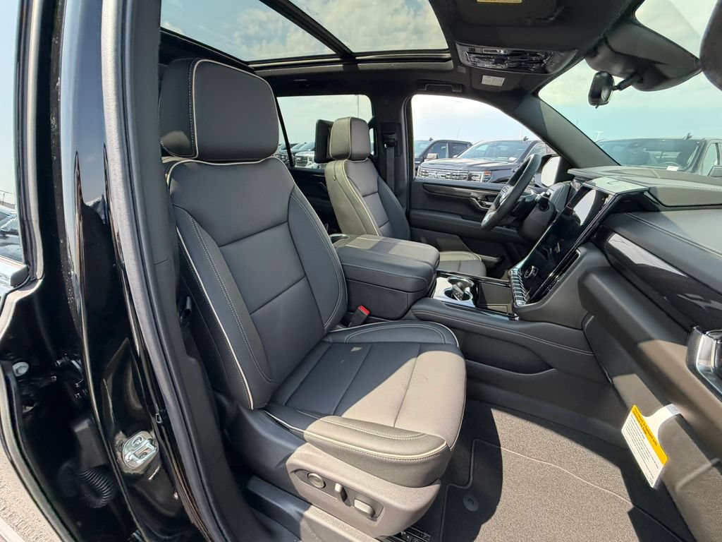 New 2026 GMC Yukon XL Elevation w/ Elevation Premium Package AWD/4WD image 26