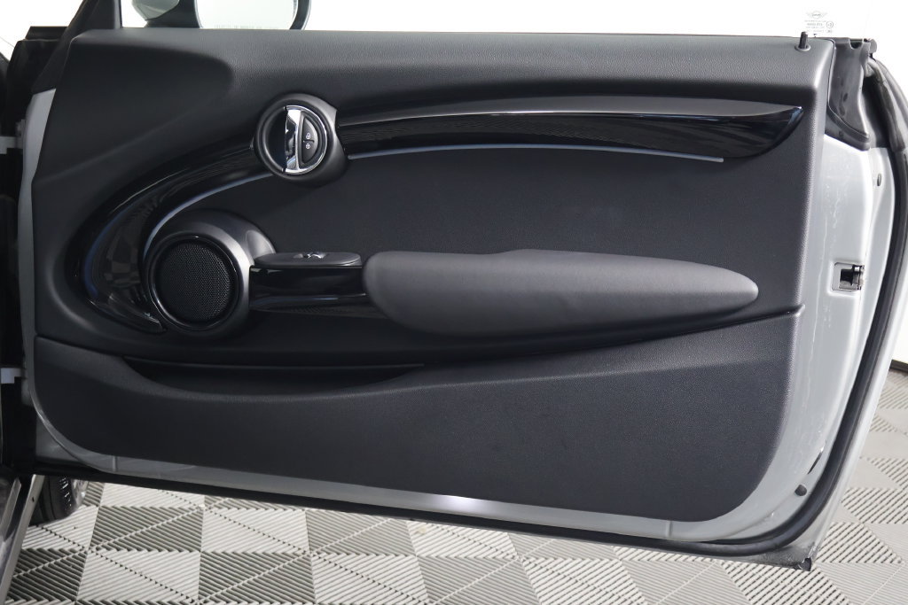 Used 2024 MINI Cooper S FWD image 13