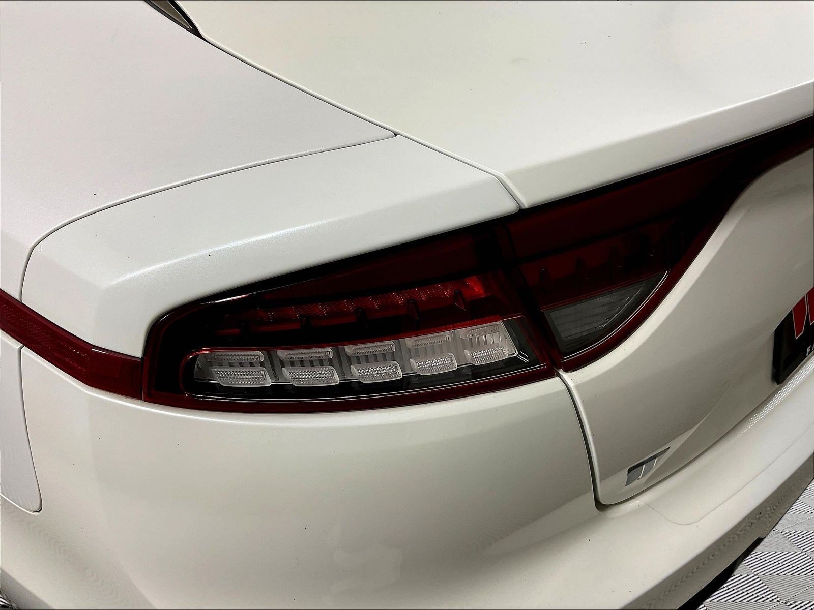 Used 2022 Kia Stinger GT1 AWD/4WD image 23