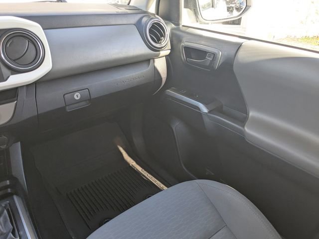 Used 2018 Toyota Tacoma SR5 image 19