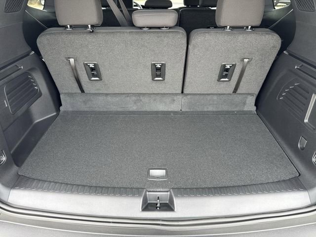 New 2026 GMC Acadia Elevation image 27