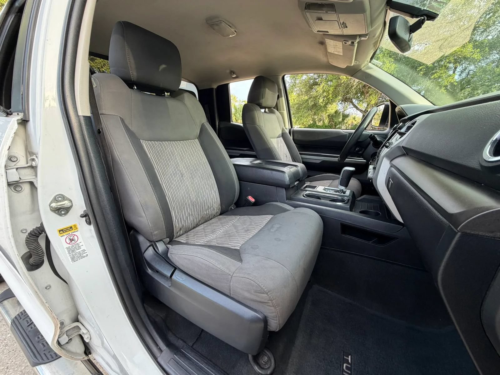 Used 2014 Toyota Tundra SR5 w/ SR5 Upgrade Package RWD image 7