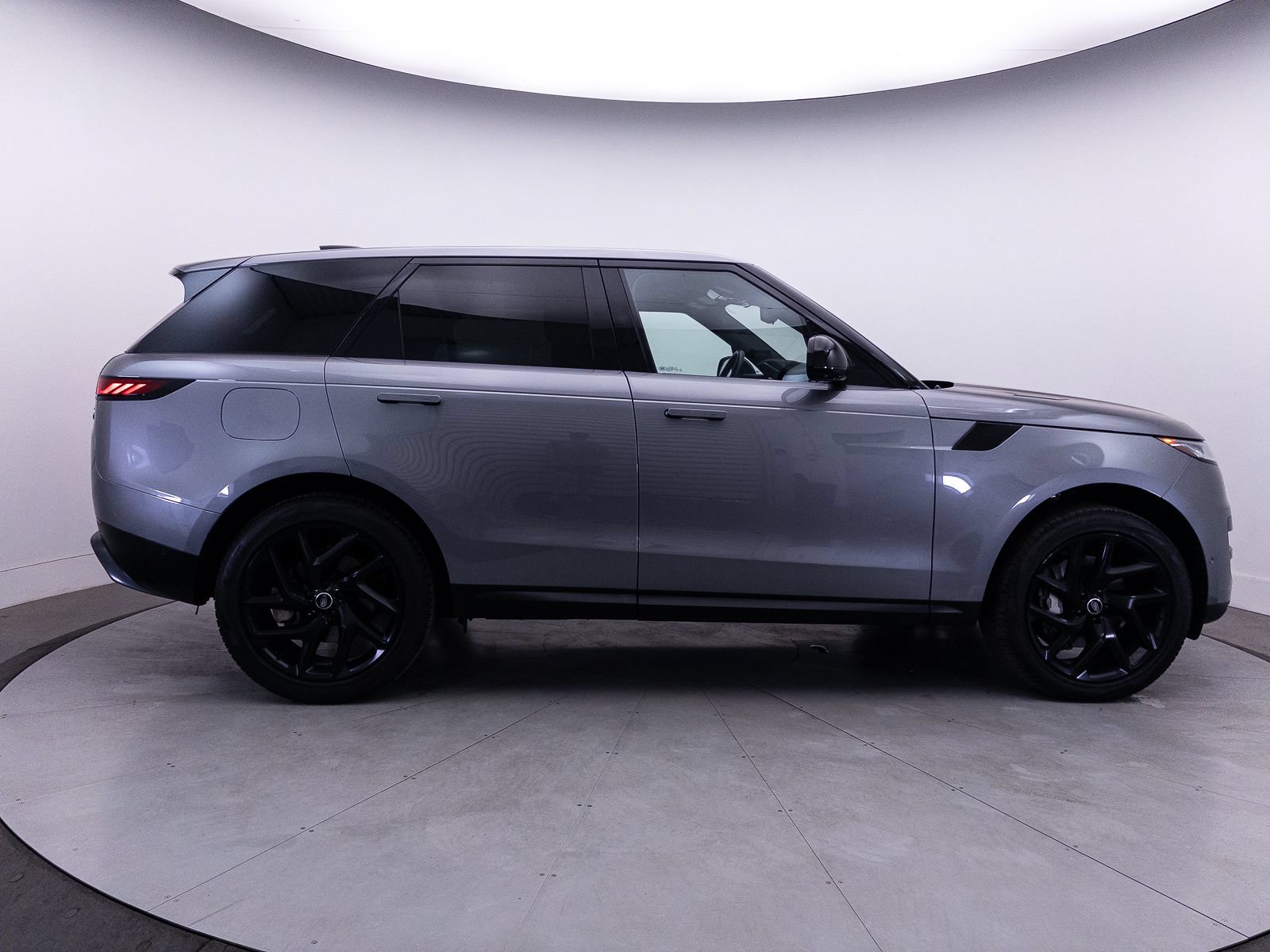 Used 2023 Land Rover Range Rover Sport SE AWD/4WD image 49