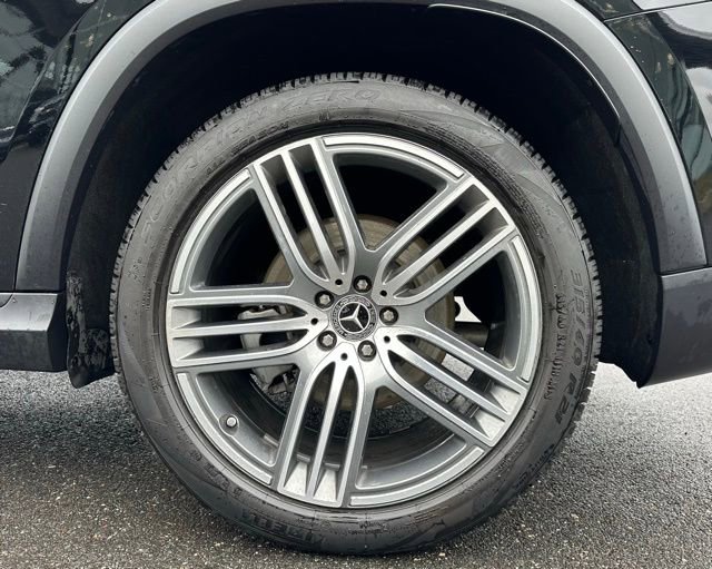 Certified 2025 Mercedes-Benz GLS 450 4MATIC image 11
