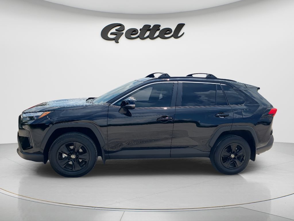 Used 2025 Toyota RAV4 XLE w/ Convenience Package FWD image 8