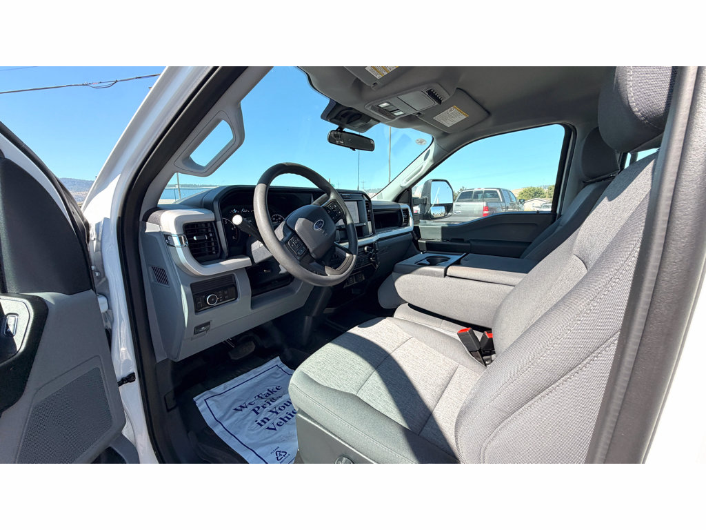 Used 2026 Ford F350 XL w/ XL Off-Road Package AWD/4WD image 19