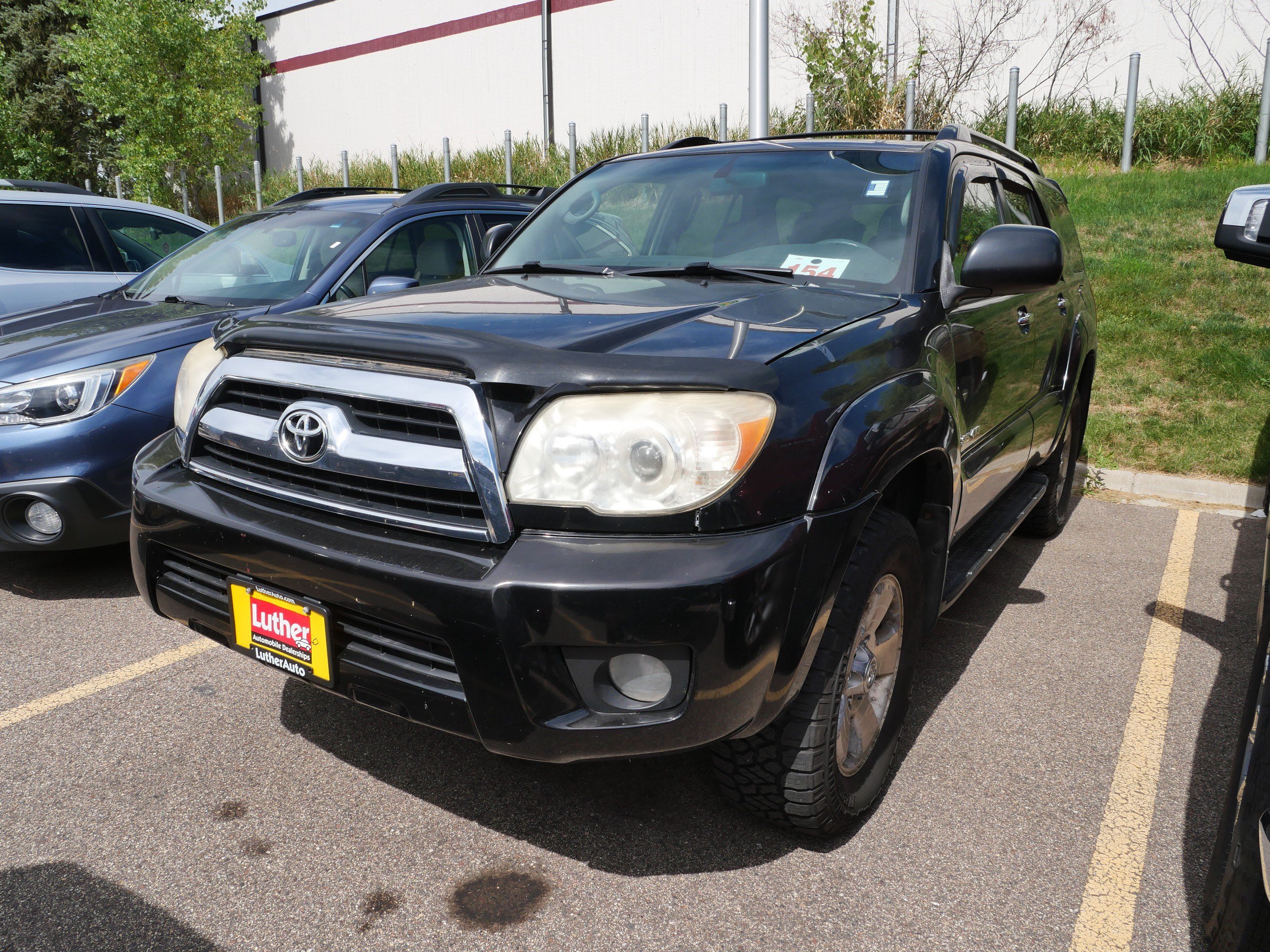 Used 2007 Toyota 4Runner SR5 AWD/4WD image 2